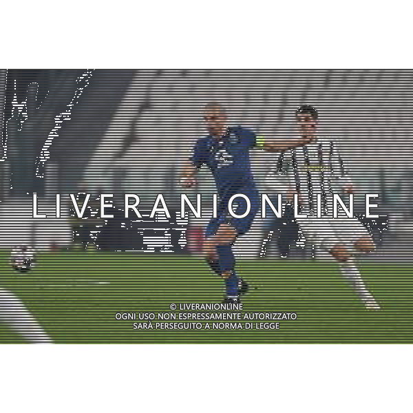 ©Alessandro Falzone/Agenzia Aldo Liverani Torino 09.03.2021 Stadio Allianz Stadium Juventus vs Porto Ritorno Ottavi di Finale Champions League 2020-2021 Nella foto : PEPE-MORATA ALVARO ©FALZONE/AGENZIA ALDO LIVERANI SAS