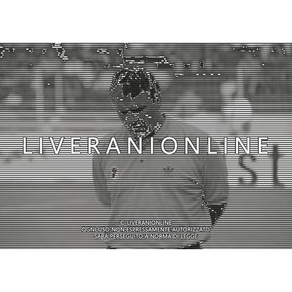 RETROSPETTIVA SEBASTIAO LAZARONI ALLENATORE CALCIO NELLA FOTO SEBASTIAO LAZARONI ALLENATORE BARI CALCIO NELL\'ANNO 1992-1993 AG ALDO LIVERANI SAS 