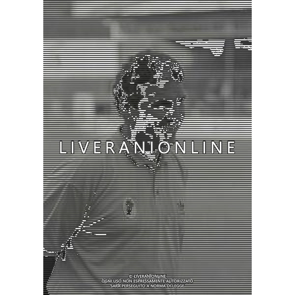 RETROSPETTIVA SEBASTIAO LAZARONI ALLENATORE CALCIO NELLA FOTO SEBASTIAO LAZARONI ALLENATORE BARI CALCIO NELL\'ANNO 1992-1993 AG ALDO LIVERANI SAS 