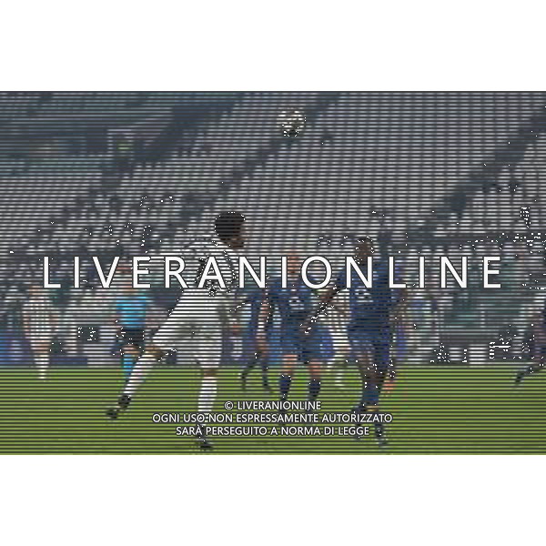 ©Alessandro Falzone/Agenzia Aldo Liverani Torino 09.03.2021 Stadio Allianz Stadium Juventus vs Porto Ritorno Ottavi di Finale Champions League 2020-2021 Nella foto : Weston McKennie-Wilson Manafá