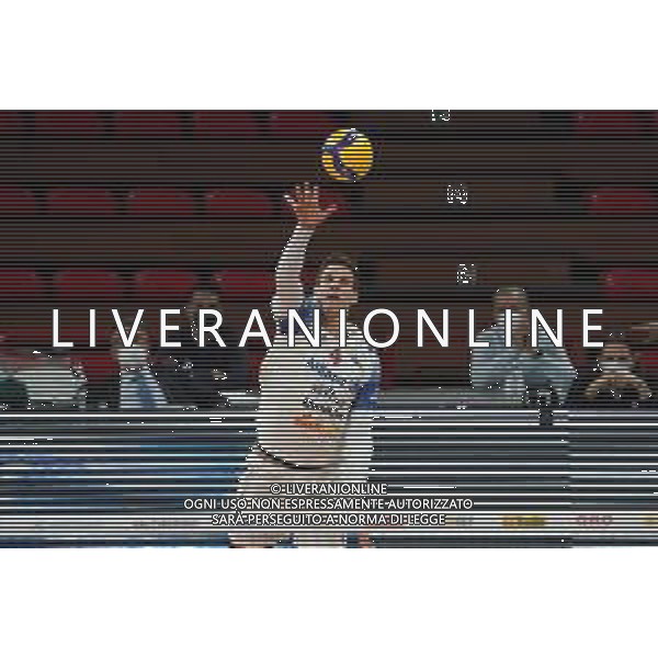 Cerquiglinio/LMedia - Playoff - Sir Safety Conad Perugia vs Allianz Milano - Volleyball Italian Serie A Men Superleague Championship 2020/2021 10 March 2021 - Pala Barton, perugia, Italy Photo showing: jan kozamernik (n. 5 middle-blocker power volley milano) serve @Cerquiglinio/LMedia/ AGENZIA ALDO LIVERANI SAS