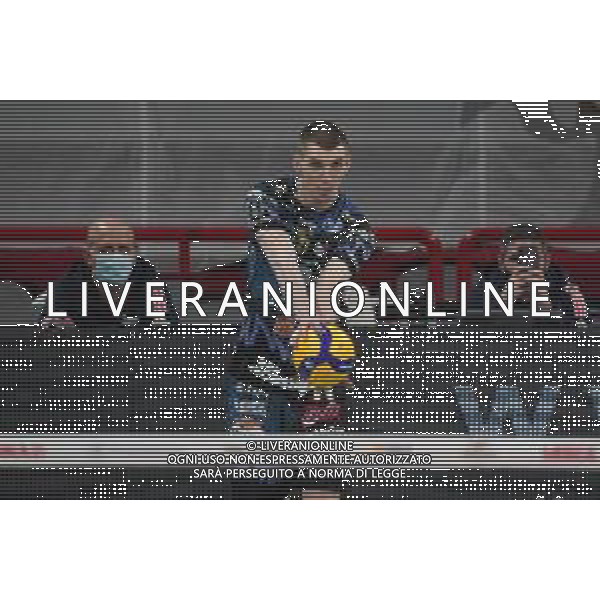 Cerquiglinio/LMedia - Playoff - Sir Safety Conad Perugia vs Allianz Milano - Volleyball Italian Serie A Men Superleague Championship 2020/2021 10 March 2021 - Pala Barton, perugia, Italy Photo showing: muzaj maciej (n.15 sir safety conad perugia) servwe @Cerquiglinio/LMedia/ AGENZIA ALDO LIVERANI SAS