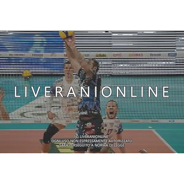 Cerquiglinio/LMedia - Playoff - Sir Safety Conad Perugia vs Allianz Milano - Volleyball Italian Serie A Men Superleague Championship 2020/2021 10 March 2021 - Pala Barton, perugia, Italy Photo showing: travica dragan (n.04 setter sir safety conad perugia) set @Cerquiglinio/LMedia/ AGENZIA ALDO LIVERANI SAS