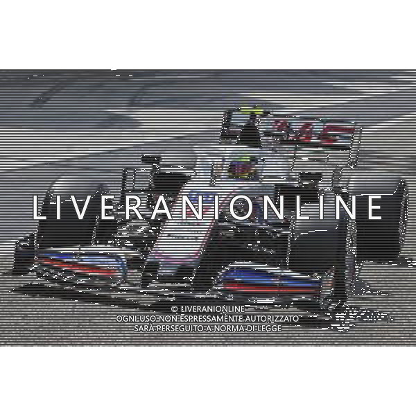 Mick Schumacher (GER) Haas VF-21 leaves the pits. 12.03.2021. Formula 1 Testing, Sakhir, Bahrain, Day One. - www.xpbimages.com, EMail: requests@xpbimages.com © Copyright: Moy / XPB Images/ AGENZIA ALDO LIVERANI SAS - ITALY ONLY EDITORIAL USE ONLY