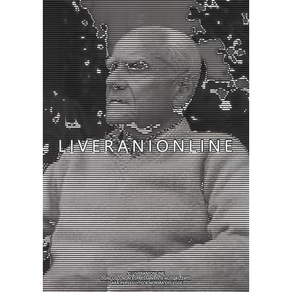 RETROSPETTIVA ALBERTO MORAVIA SCRITTORE NELLA FOTO ALBERTO MORAVIA A VENEZIA NELL\'ANNO 1981 AG ALDO LIVERANI SAS