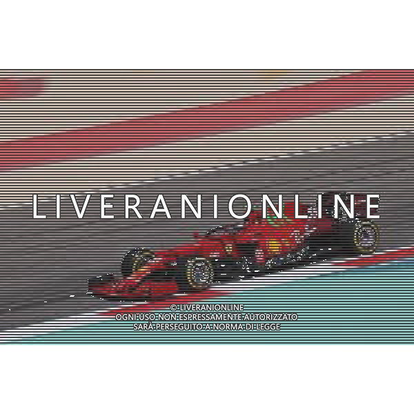 Carlos Sainz Jr (ESP) Ferrari SF-21. 13.03.2021. Formula 1 Testing, Sakhir, Bahrain, Day Two. - www.xpbimages.com, EMail: requests@xpbimages.com © Copyright: Charniaux / XPB Images/ AGENZIA ALDO LIVERANI SAS - ITALY ONLY EDITOPRIAL USE ONLY