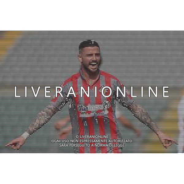Carnabucia/LMedia - US Cremonese vs AC Reggiana - Italian Football Championship League BKT 2020/2021 13 March 2021 - Giovanni Zini stadium, cremona, Italy Photo showing: Cristian Buonaiuto (Cremonese) celebrates the goal scored by Luca Valzania @Carnabucia/LMedia/ AGENZIA ALDO LIVERANI SAS