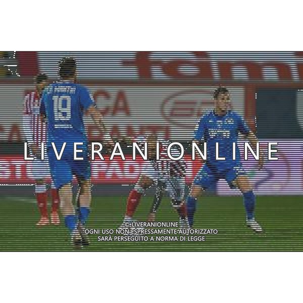 Marinil/LMedia - RL Vicenza vs Empoli FC - Italian Football Championship League BKT 2020/2021 13 March 2021 - Romeo Menti stadium, vicenza, Italy Photo showing: faul of Stefano Giacomelli (LR Vicenza Virtus) @Marinil/LMedia AG ALDO LVERANI SAS