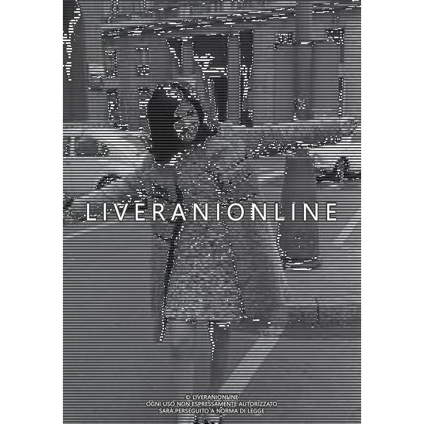 RETROSPETTIVA ROSANNA FRATELLO CANTANTE NELLA FOTO ROSANNA FRATELLO A MILANO NELL\'ANNO 1969 AG ALDO LIVERANI SAS