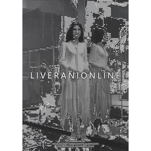 RETROSPETTIVA ROSANNA FRATELLO CANTANTE NELLA FOTO ROSANNA FRATELLO A SAINT VINCENT NELL\'ANNO 1970 AG ALDO LIVERANI SAS