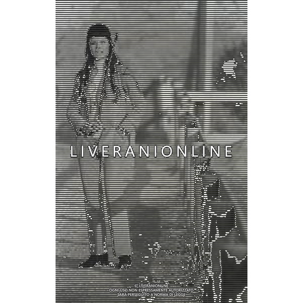 RETROSPETTIVA ROSANNA FRATELLO CANTANTE NELLA FOTO ROSANNA FRATELLO A MILANO NELL\'ANNO 1971 AL MANEGGIO AG ALDO LIVERANI SAS