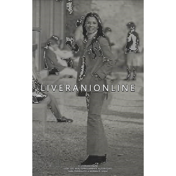 RETROSPETTIVA ROSANNA FRATELLO CANTANTE NELLA FOTO ROSANNA FRATELLO A MILANO NELL\'ANNO 1971 AL MANEGGIO AG ALDO LIVERANI SAS