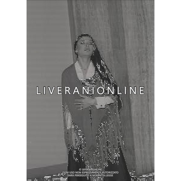 RETROSPETTIVA ROSANNA FRATELLO CANTANTE NELLA FOTO ROSANNA FRATELLO A SANREMO NELL\'ANNO 1972 AG ALDO LIVERANI SAS