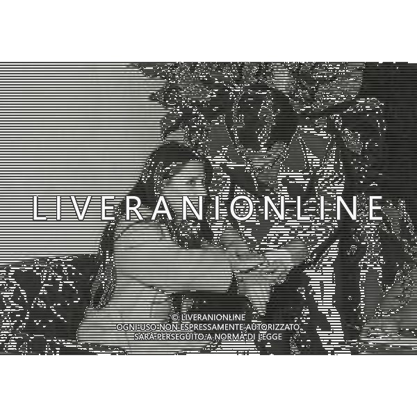 RETROSPETTIVA ROSANNA FRATELLO CANTANTE NELLA FOTO ROSANNA FRATELLO CON MASSIMO RANIERI A SANREMO NELL\'ANNO 1972 AG ALDO LIVERANI SAS