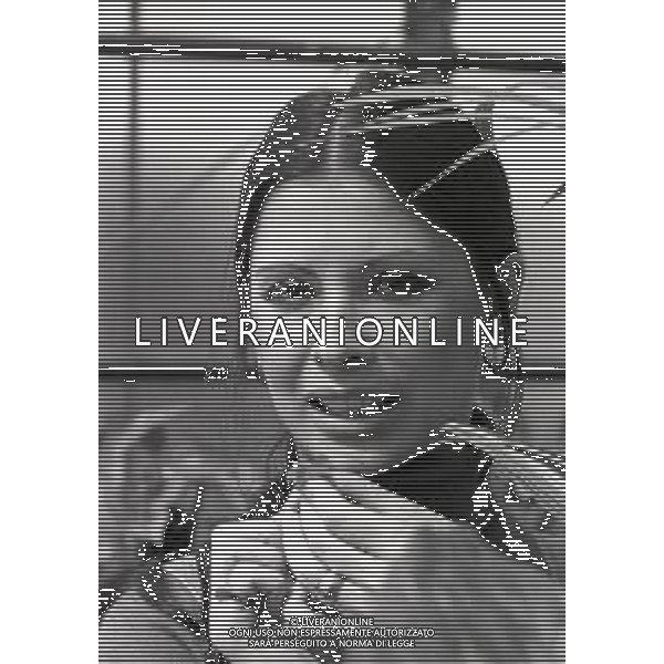 RETROSPETTIVA ROSANNA FRATELLO CANTANTE NELLA FOTO ROSANNA FRATELLO A GALLARATE ALLA SERRA IDEA VERDE NELL\'ANNO 1972 AG ALDO LIVERANI SAS