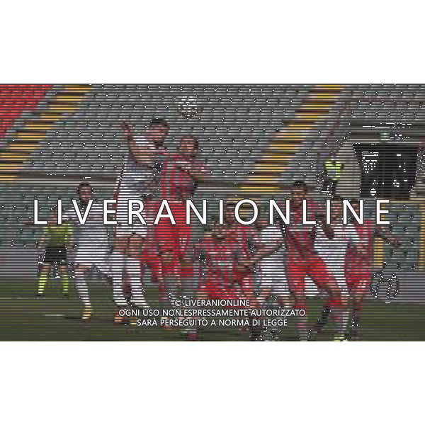 CREMONESE - REGGIANA CAMPIONATO CALCIO SERIE BKT 13.03.2021 NELLA FOTO IVAN VARONE E CASTAGNETTI MICHELE ©SANTANDREA / AGENZIA ALDO LIVERANI SAS