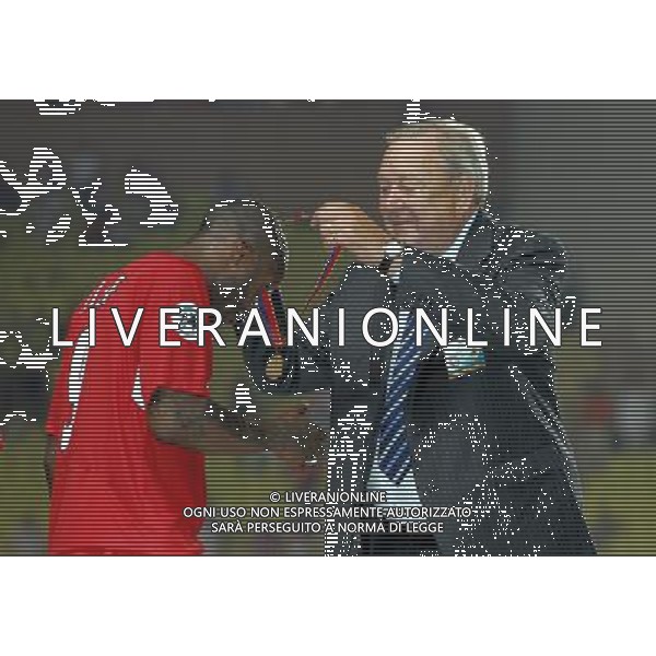 Montecarlo 26/08/2005 Finale Supercoppa Europea 2005 liverpool-cska mosca 3:1 nella foto cisse djibril e johansson ph marco luzzani/ag aldo liverani s.a.s.