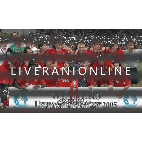 Montecarlo 26/08/2005 Finale Supercoppa Europea 2005 liverpool-cska mosca 3:1 nella foto preniazione liverpool ph marco luzzani/ag aldo liverani s.a.s.
