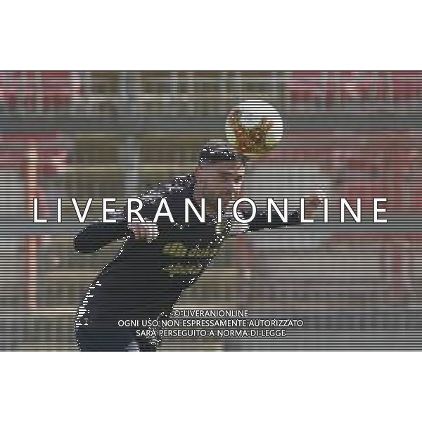 Cerquiglinio/LMedia - AC Perugia vs FC Sudtirol - Italian football Serie C match 2020/2021 21 March 2021 - Renato Curi stadium, perugia, Italy Photo showing: curto marco (defender fc sudtirol) hits his head @Cerquiglinio/LMedia/ AGENZIA ALDO LIVERANI SAS