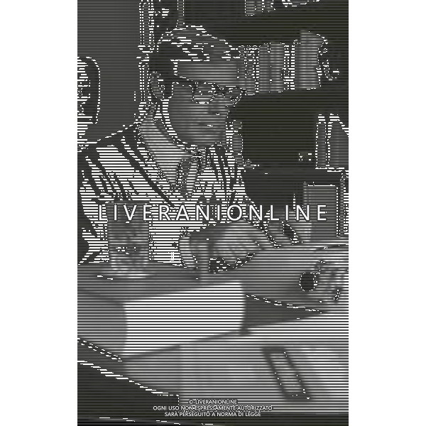 RETROSPETTIVA TITO STAGNO GIORNALISTA,TELECRONISTA SPORTIVO E CONDUTTORE TELEVISIVO NELLA FOTO TITO STAGNO A ROMA NELL\'ANNO 1966 AG ALDO LIVERANI SAS