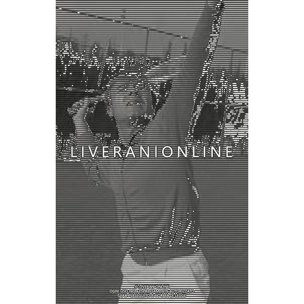 RETROSPETTIVA TITO STAGNO GIORNALISTA,TELECRONISTA SPORTIVO E CONDUTTORE TELEVISIVO NELLA FOTO TITO STAGNO A ROMA NELL\'ANNO 1966 AG ALDO LIVERANI SAS