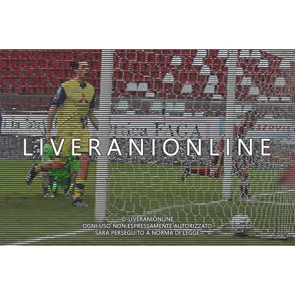 REGGINA - CHIEVO CAMPIONATO CALCIO SERIE B 21.03.2021 NELLA FOTO IL GOL DI GERMAN DENIS ©GAREFFA/ AGENZIA ALDO LIVERANI SAS