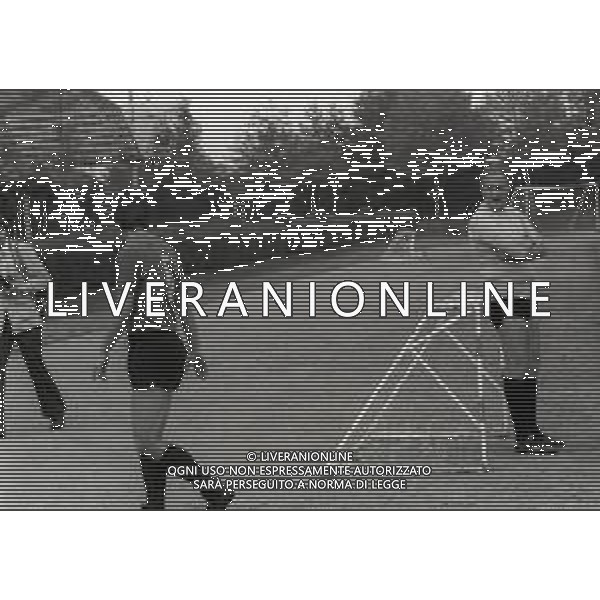 RETROSPETTIVA NILS LIEDHOLM ALLENATORE CALCIO NELLA FOTO NILS LIEDHOLM E GIANNI RIVERA A MILANELLO NELL\'ANNO 1977 AG ALDO LIVERANI SAS 