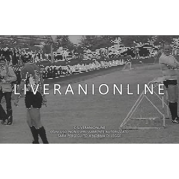 RETROSPETTIVA NILS LIEDHOLM ALLENATORE CALCIO NELLA FOTO NILS LIEDHOLM E GIANNI RIVERA A MILANELLO NELL\'ANNO 1977 AG ALDO LIVERANI SAS 