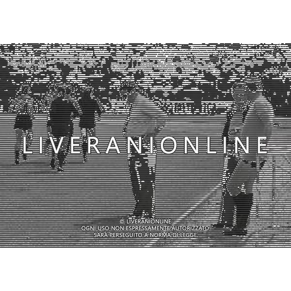 RETROSPETTIVA NILS LIEDHOLM ALLENATORE CALCIO NELLA FOTO NILS LIEDHOLM CON NEREO ROCCO A MILANELLO NELL\'ANNO 1977 AG ALDO LIVERANI SAS 