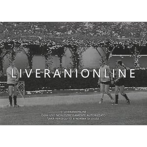 RETROSPETTIVA NILS LIEDHOLM ALLENATORE CALCIO NELLA FOTO NILS LIEDHOLM CON IL PROFESSOR ARISTIDE FACCHINI E GIANNI RIVERA A MILANELLO NELL\'ANNO 1977 AG ALDO LIVERANI SAS  
