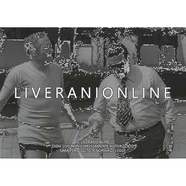 RETROSPETTIVA NILS LIEDHOLM ALLENATORE CALCIO NELLA FOTO NILS LIEDHOLM CON NEREO ROCCO A MILANELLO NELL\'ANNO 1977 AG ALDO LIVERANI SAS 