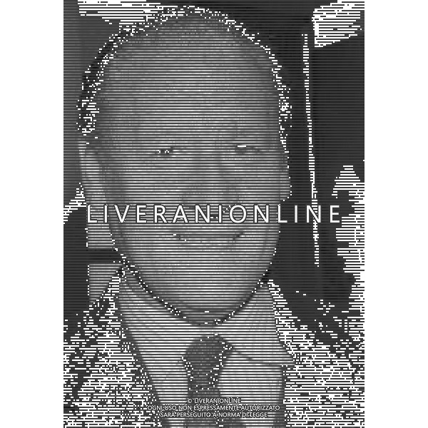 RETROSPETTIVA NILS LIEDHOLM ALLENATORE CALCIO NELLA FOTO NILS LIEDHOLM ALLENATORE ROMA NELL\'ANNO 1979-1980 AG ALDO LIVERANI SAS  
