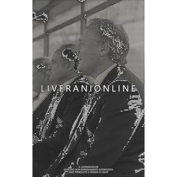 RETROSPETTIVA NILS LIEDHOLM ALLENATORE CALCIO NELLA FOTO NILS LIEDHOLM ALLENATORE ROMA NELL\'ANNO 1981-1982 AG ALDO LIVERANI SAS 