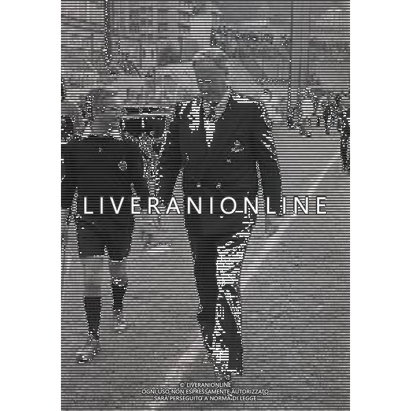 RETROSPETTIVA NILS LIEDHOLM ALLENATORE CALCIO NELLA FOTO NILS LIEDHOLM ALLENATORE ROMA NELL\'ANNO 1981-1982 AG ALDO LIVERANI SAS 