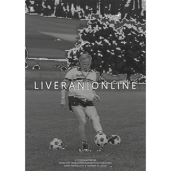 RETROSPETTIVA NILS LIEDHOLM ALLENATORE CALCIO NELLA FOTO NILS LIEDHOLM ALLENATORE ROMA NELL\'ANNO 1982-1983 AG ALDO LIVERANI SAS  