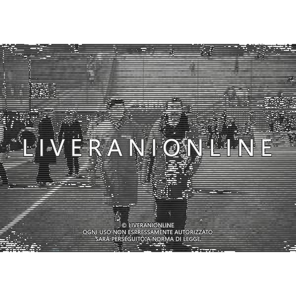 RETROSPETTIVA NILS LIEDHOLM ALLENATORE ROMA CALCIO NELLA FOTO NILS LIEDHOLM ALLENATORE MILAN NELL\'ANNO 1985-1986 CON GAETANO SALVEMINI AG ALDO LIVERANI SAS
