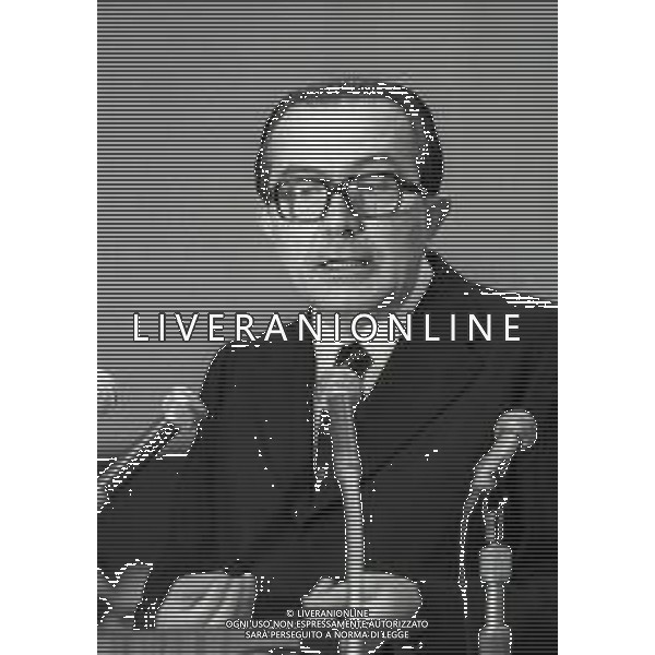 RETROSPETTIVA GIULIO ANDREOTTI POLITICO NELLA FOTO GIULIO ANDREOTTI AL CONGRESSO DELLA DEMOCRAZIA CRISTIANA NELL\'ANNO 1973 A ROMA AG ALDO LIVERANI SAS