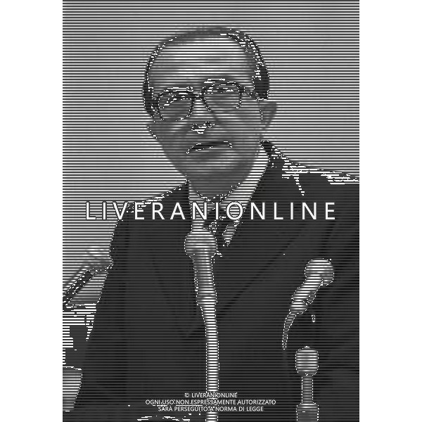 RETROSPETTIVA GIULIO ANDREOTTI POLITICO NELLA FOTO GIULIO ANDREOTTI AL CONGRESSO DELLA DEMOCRAZIA CRISTIANA NELL\'ANNO 1973 A ROMA AG ALDO LIVERANI SAS
