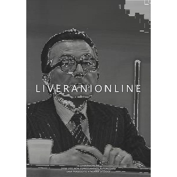 RETROSPETTIVA GIULIO ANDREOTTI POLITICO NELLa FOTO GIULIO ANDREOTTI AL CONGRESSO DELLA DEMOCRAZIA CRISTIANA NELL\'ANNO 1980 A ROMA AG ALDO LIVERANI SAS