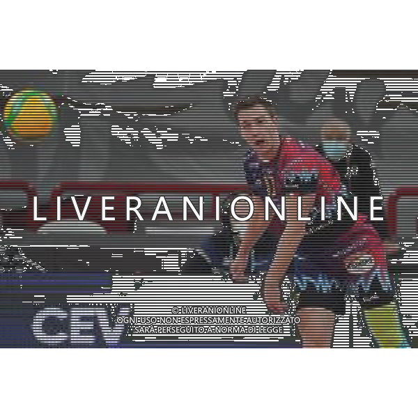 Cerquiglinio/LMedia - Sir Sicoma Monini Perugia vs Itas Trentino - Volley Champions League Men 2020/2021 24 marzo 2021 - Pala Barton, Perugia, Italia Nella foto: oleh plotnytskyi (n.17 bitter sticker sir safety conad perugia) al servizio @Cerquiglinio/LMedia/ Agenzia ALDO LIVERANI SAS