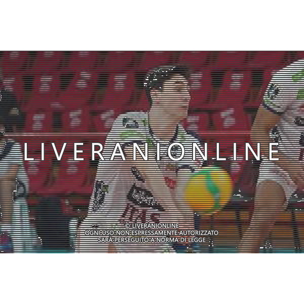 Cerquiglinio/LMedia - Sir Sicoma Monini Perugia vs Itas Trentino - Volley Champions League Men 2020/2021 24 marzo 2021 - Pala Barton, Perugia, Italia Nella foto: michieletto alessandro (schiacciatore itas trentino) in ricezione @Cerquiglinio/LMedia AG ALDOLIVERANI SAS