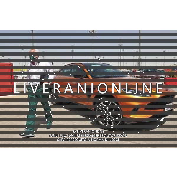 Lawrence Stroll (CDN) Aston Martin F1 Team Investor. 26.03.2021. Formula 1 World Championship, Rd 1, Bahrain Grand Prix, Sakhir, Bahrain, Practice Day - www.xpbimages.com, EMail: requests@xpbimages.com © Copyright: Batchelor / XPB Images / AGENZIA ALDO LIVERANI SAS - ITALY ONLY EDITORIAL USE ONLY