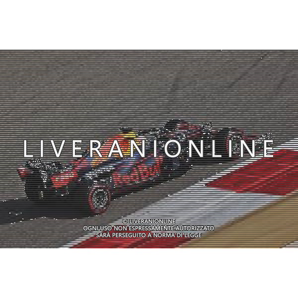 Max Verstappen (NLD) Red Bull Racing RB16B. 26.03.2021. Formula 1 World Championship, Rd 1, Bahrain Grand Prix, Sakhir, Bahrain, Practice Day - www.xpbimages.com, EMail: requests@xpbimages.com © Copyright: Charniaux / XPB Images/ AGENZIA ALDO LIVERANI SAS - ITALY ONLY EDITORIAL USE ONLY
