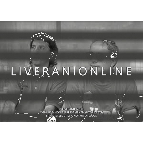 RETROSPETTIVA MAURO SANDREANI ALLENATORE PADOVA CALCIO NELLA FOTO MAURO SANDREANI ALLENATORE PADOVA CALCIO NELL\'ANNO 1992-1993 CON GINO STACCHINI AG ALDO LIVERANI SAS