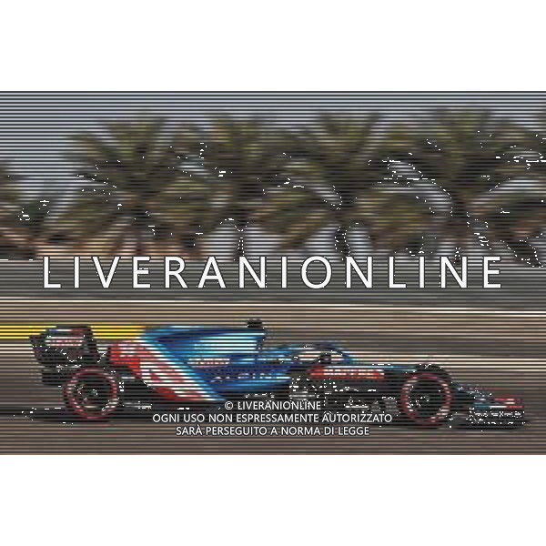 Fernando Alonso (ESP) Alpine F1 Team A521. 27.03.2021. Formula 1 World Championship, Rd 1, Bahrain Grand Prix, Sakhir, Bahrain, Qualifying Day. - www.xpbimages.com, EMail: requests@xpbimages.com © Copyright: Batchelor / XPB Images /AGENZIA ALDO LIVERANI SAS - ITALY ONLY EDITORIAL USE ONLY