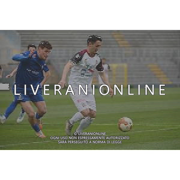 © TVRG Alessandro Gabrielloni (Como) SX e Giacomo Benedetti (Pontedera) DX Como vs Pontedera Campionato Serie C girone A - 33a giornata Como 27-03-2021 Stadio Giuseppe Sinigaglia foto Roberto Garavaglia/ag. Aldo Liverani sas