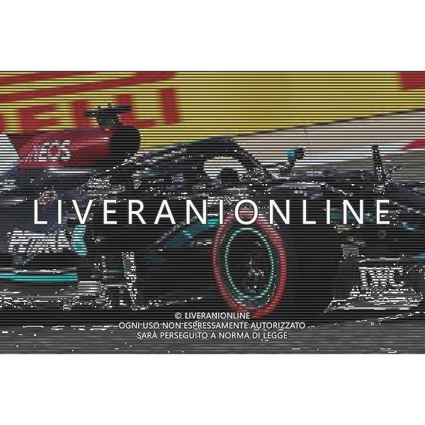 Lewis Hamilton (GBR) Mercedes AMG F1 W12. 27.03.2021. Formula 1 World Championship, Rd 1, Bahrain Grand Prix, Sakhir, Bahrain, Qualifying Day. - www.xpbimages.com, EMail: requests@xpbimages.com © Copyright: Batchelor / XPB Images/ AGENZIA ALDO LIVERANI SAS - ITALY ONLY - EDITORIAL USE ONLY