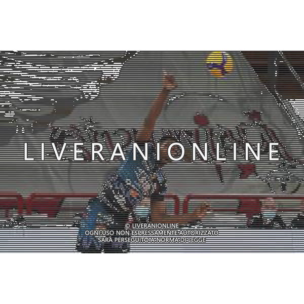 Cerquiglinio/LMedia - Playoff - Semifinali - Sir Safety Conad Perugia vs Vero Volley Monza - Campionato di Volley Superlega Serie A 2020/2021 27 marzo 2021 - Pala Barton, Perugia, Italia Nella foto: wilfredo leon venero (n.9 hitter spiker sir safety conad perugia) al servizio @Cerquiglinio/LMedia/ AGENZIA ALDO LIVERANI SAS