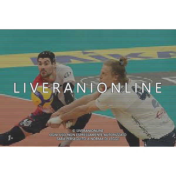 Cerquiglinio/LMedia - Playoff - Semifinali - Sir Safety Conad Perugia vs Vero Volley Monza - Campionato di Volley Superlega Serie A 2020/2021 27 marzo 2021 - Pala Barton, Perugia, Italia Nella foto: lanza filippo (n.10 vero volley monza) dzavoronok donovan (n.4 schiacciatore vero volley monza) in ricezione @Cerquiglinio/LMedia/ AGENZIA ALDO LIVERANI SAS