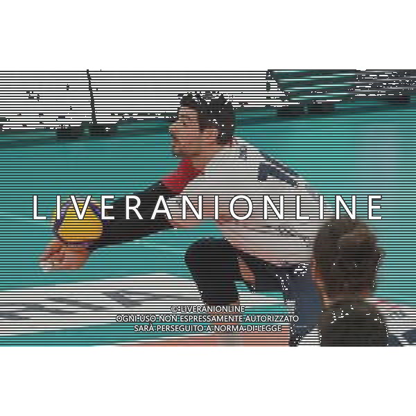 Cerquiglinio/LMedia - Playoff - Semifinali - Sir Safety Conad Perugia vs Vero Volley Monza - Campionato di Volley Superlega Serie A 2020/2021 27 marzo 2021 - Pala Barton, Perugia, Italia Nella foto: lanza filippo (n.10 vero volley monza) in bagher @Cerquiglinio/LMedia/ AGENZIA ALDO LIVERANI SAS